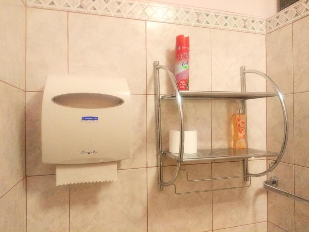 Backpackers Hostal *