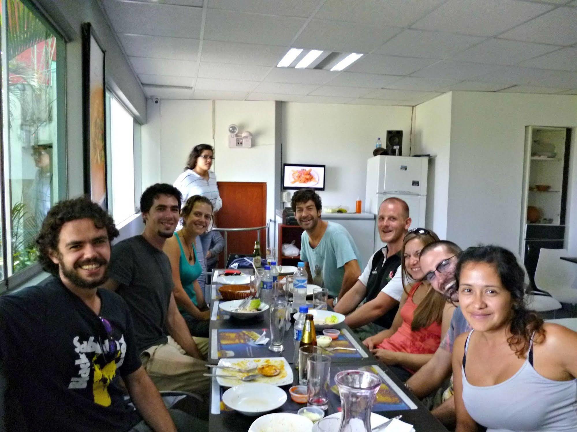 Backpackers * Lima